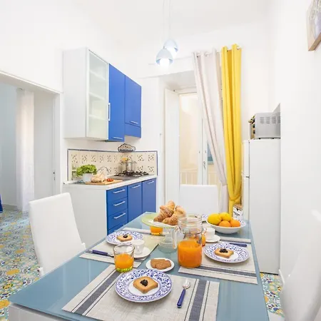 Holiday home Brezza Marina-authentic Flat By The *